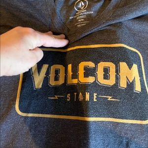 Men volcom tee